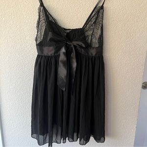 Victoria’s Secret black pleated babydoll night slip cami dress sz M